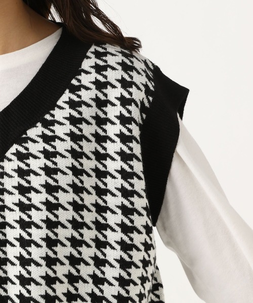 repipi armario（レピピ アルマリオ）の「千鳥柄ニットベスト（ベスト