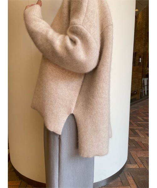 BEARDSLEY（ビアズリー）の「裏がポリエステルでチクチクしないラクーンダブルフェイスプルオーバー（ニット/セーター・レディース・ベージュ/グレー・FREE）」の14枚目の写真