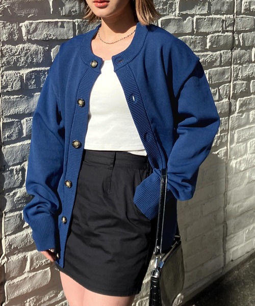 Snap club(スナップクラブ)の「【Snap club】クルーネック/ラウンドネック ビッグシルエットニットカーディガン(カーディガン/ボレロ・レディース・ブラック/ダークオレンジ/ブルーグリーン/クリアレッド/ブルー/グリーン/イエロー/ブラウン/ピンク系・S/M/L)」の5枚目の写真