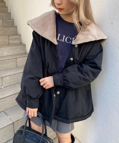 one after another NICE CLAUP（ワンアフターアナザーナイスクラップ）の「ファーの付け襟がポイント　ミリタリー女の子コート（ミリタリージャケット・レディース・アイボリー/ブラック/カーキ・FREE）」の17枚目の写真