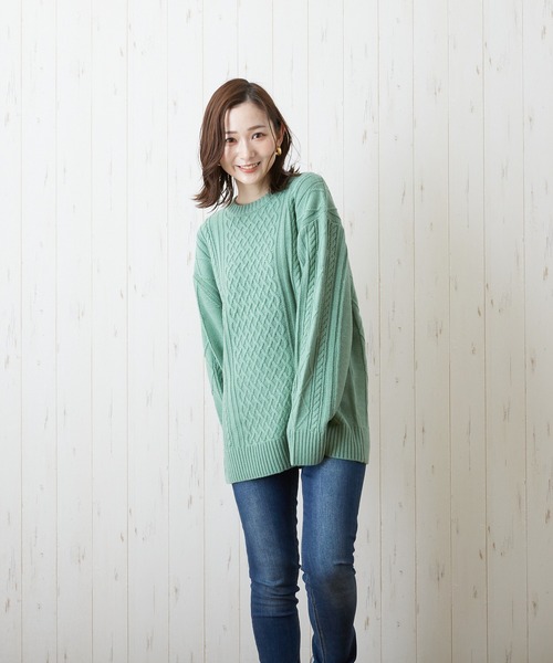 VIBGYOR(ヴィブジョー)の「VIBGYOR Select/7GGケーブルクルー(BL)(ニット/セーター・レディース・ブラック/ベージュ/パープル/グリーン/アイボリー・38/42/40)」の13枚目の写真
