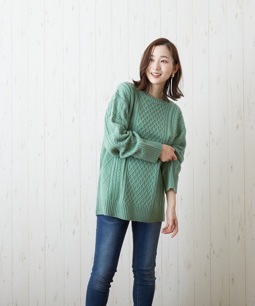 VIBGYOR(ヴィブジョー)の「VIBGYOR Select/7GGケーブルクルー(BL)(ニット/セーター・レディース・ブラック/ベージュ/パープル/グリーン/アイボリー・38/42/40)」の9枚目の写真