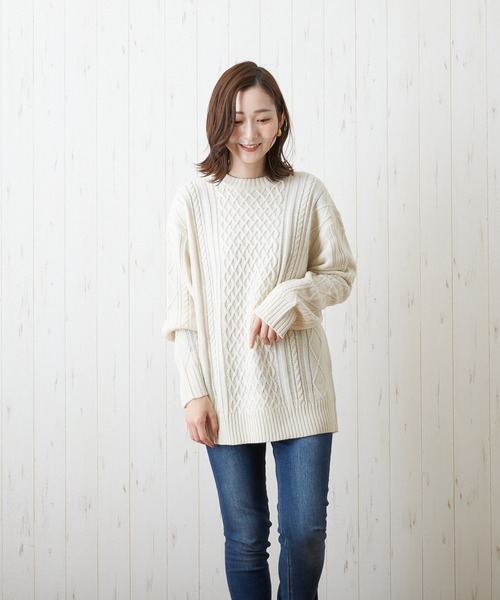 VIBGYOR(ヴィブジョー)の「VIBGYOR Select/7GGケーブルクルー(BL)(ニット/セーター・レディース・ブラック/ベージュ/パープル/グリーン/アイボリー・38/42/40)」の11枚目の写真