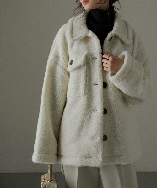 Fashion Letter(ファッションレター)の「ボアオーバーサイズCPOジャケットコート(ブルゾン・レディース・アイボリー・M/L)」の5枚目の写真