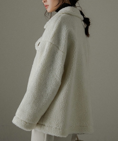 Fashion Letter(ファッションレター)の「ボアオーバーサイズCPOジャケットコート(ブルゾン・レディース・アイボリー・M/L)」の8枚目の写真