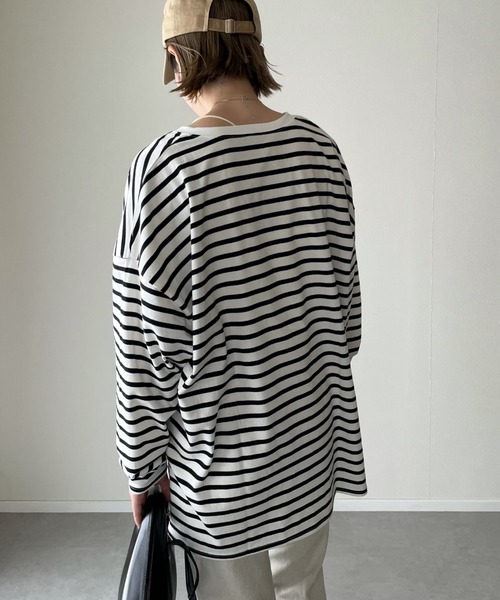 y/m by misato(イムバイミサト)の「ボーダーキーネックトップス(Tシャツ/カットソー・レディース・ブラック/ブルー・FREE)」の19枚目の写真