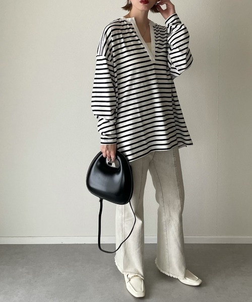 y/m by misato(イムバイミサト)の「ボーダーキーネックトップス(Tシャツ/カットソー・レディース・ブラック/ブルー・FREE)」の9枚目の写真