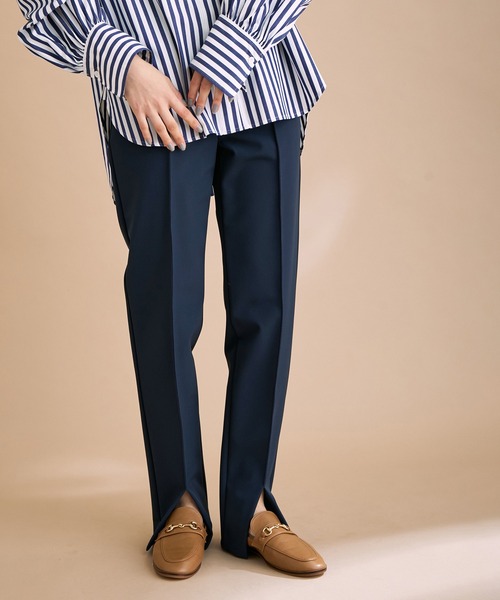 ADAM ET ROPE'（アダムエロペ）の「2WAYストレッチスリムパンツ（その他パンツ・レディース・ブラック/ネイビー・38/36）」の2枚目の写真