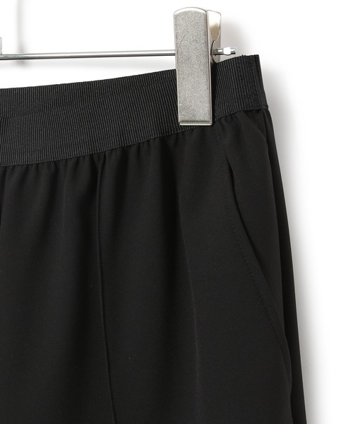 ADAM ET ROPE'（アダムエロペ）の「2WAYストレッチスリムパンツ（その他パンツ・レディース・ブラック/ネイビー・38/36）」の13枚目の写真