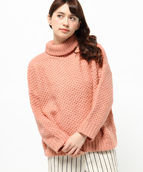 mystic（ミスティック）の「モヘアライクタートルプルオーバー（ニット/セーター・レディース・ピンクベージュ/オレンジ/オフホワイト/グレー/ブラック・ﾌﾘ-）」の4枚目の写真