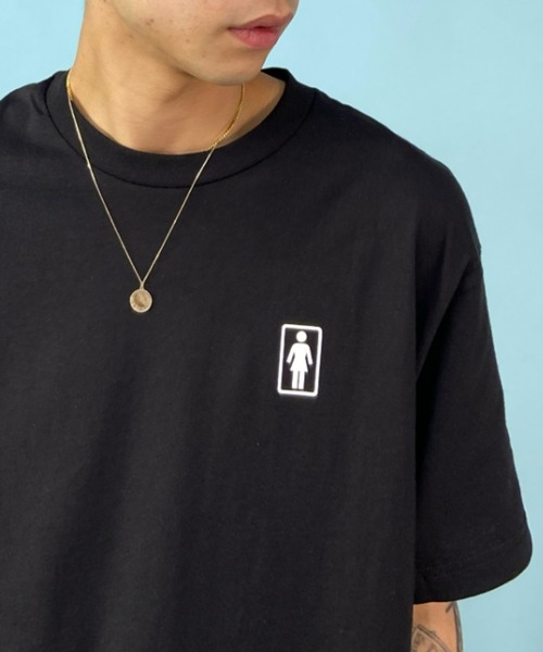 girl（ガール）の「【ムラサキスポーツ別注】GIRL/ガール ルーズシルエット バックプリントTシャツ/アイコン ブランドロゴカットソー GW43MT02（Tシャツ/カットソー・メンズ・ブラック/ホワイト・M/XL/L）」の15枚目の写真