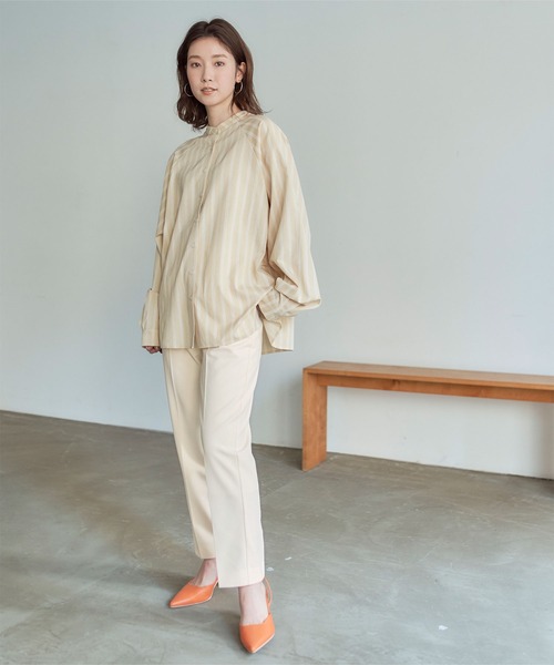 titivate(ティティベイト)の「ベーシックセンタープレステーパードパンツ(その他パンツ・レディース・オフホワイト/イエロー/ライトブラウン/ブラック・XS/S/M/L)」の18枚目の写真