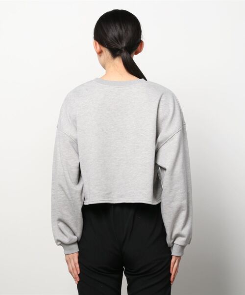 Per sist ence（パーシエンス）の「Per sist ence/パーシエンス　裏毛 カレッジロゴショート丈プルオーバー（Tシャツ/カットソー・レディース・ホワイト系その他/グレー系その他/ブルー系その他/ホワイト系その他2・FREE）」の6枚目の写真