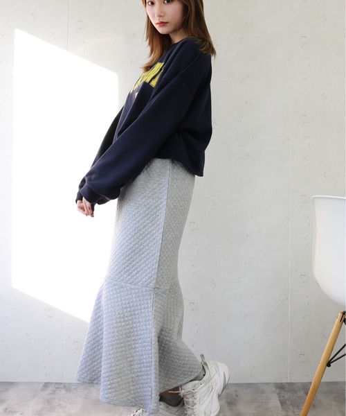 Per sist ence（パーシエンス）の「Per sist ence/パーシエンス　裏毛 カレッジロゴショート丈プルオーバー（Tシャツ/カットソー・レディース・ホワイト系その他/グレー系その他/ブルー系その他/ホワイト系その他2・FREE）」の15枚目の写真