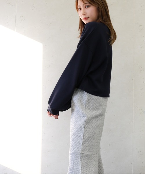 Per sist ence（パーシエンス）の「Per sist ence/パーシエンス　裏毛 カレッジロゴショート丈プルオーバー（Tシャツ/カットソー・レディース・ホワイト系その他/グレー系その他/ブルー系その他/ホワイト系その他2・FREE）」の9枚目の写真