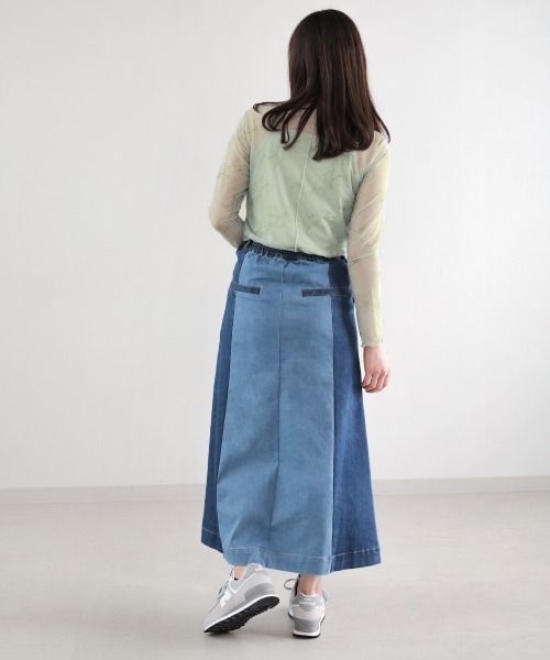 Bou Jeloud（ブージュルード）の「【WEB限定】ナローフラワーシアープルオーバー（Tシャツ/カットソー・レディース・グレー/オフホワイト/グリーン・FREE）」の4枚目の写真