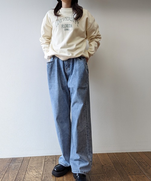 BLUEEAST（ブルーイースト）の「カレッジロゴオーバーサイズスウェット（スウェット・レディース・アイボリー/グレー/ネイビー・MEDIUM）」の13枚目の写真