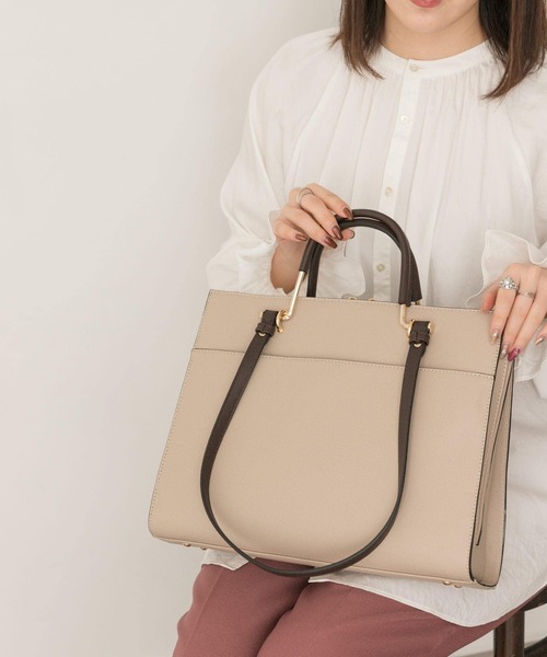 RODE SKO（ロデスコ）の「2WAYスクエアバッグ（トートバッグ・レディース・ブラック/ベージュ・ONE）」の6枚目の写真