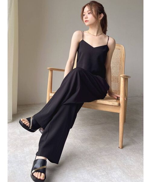 RESEXXY（リゼクシー）の「サテンストリングキャミ【セットアップ着用可能】（キャミソール・レディース・ベージュ/ブルー/ブラック・FREE）」の10枚目の写真