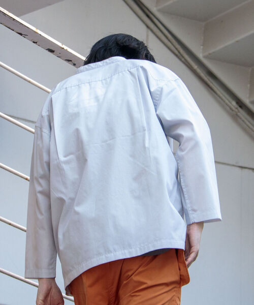 GLOSTER（グロスター）の「【WORK ABOUT/ワークアバウト】NEO SLEEPING SHIRT ネオスリーピングシャツ（シャツ/ブラウス・メンズ・ダークブラウン/グレイッシュベージュ/グリーン・MEDIUM/LARGE）」の22枚目の写真
