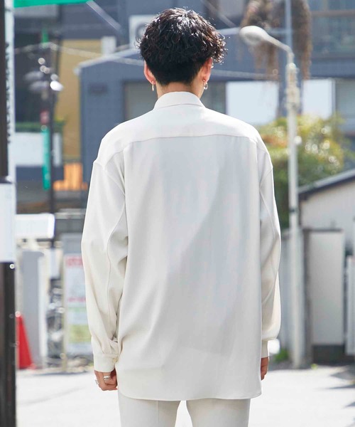 クルニ 21AW STUDIOUS別注 レイヤード シャツ プルオーバー soe CULLNI（クルニ）の「STUDIOUS別注 LAYERED PULL OVER（Tシャツ