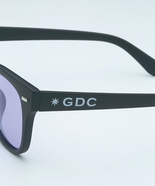 GDC（ジーディーシー）の「MAT FRAME SUNGLASSES（サングラス・メンズ・ブラック/パープル/イエロー・FREE）」の10枚目の写真