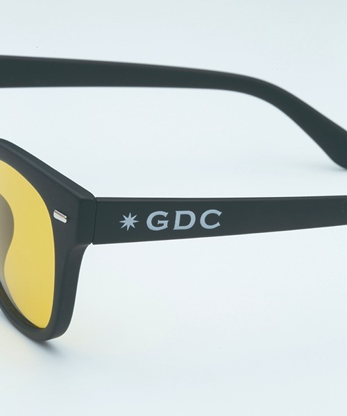 GDC（ジーディーシー）の「MAT FRAME SUNGLASSES（サングラス・メンズ・ブラック/パープル/イエロー・FREE）」の12枚目の写真