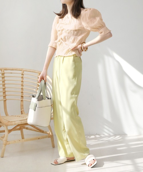 Bab(バブ)の「パフスリーブシャーリングブラウス(シャツ/ブラウス・レディース・ベージュ/パープル/ピンク/グリーン・M)」の11枚目の写真