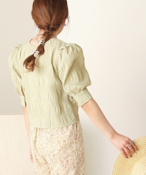 Bab(バブ)の「パフスリーブシャーリングブラウス(シャツ/ブラウス・レディース・ベージュ/パープル/ピンク/グリーン・M)」の15枚目の写真