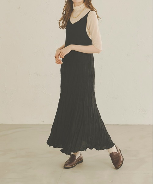 Ambre Neige（アンブルネージュ）の「クリンクルマーメイドキャミワンピース／【WEB/EC限定商品】（ワンピース・レディース・オフホワイト/ライトベージュ/ブラック/ダークブラウン・FREE）」の3枚目の写真