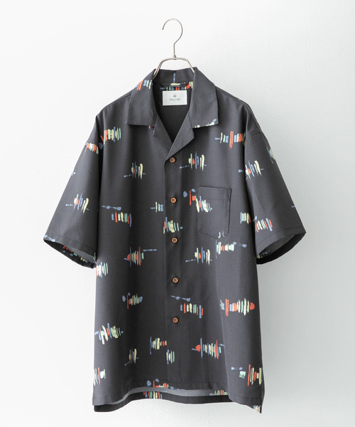 URBAN RESEARCH Sonny Label(アーバンリサーチサニーレーベル)の「『吸水速乾』セオαグラフィック半袖シャツ(シャツ/ブラウス・メンズ・ネイビー/オフホワイト/ブラック・MEDIUM/LARGE)」の16枚目の写真