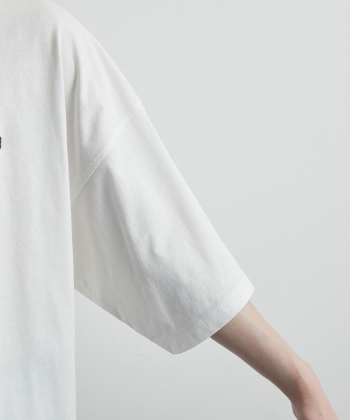 JUNRED（ジュンレッド）の「ランダムワッペンルーズTシャツ（Tシャツ/カットソー・メンズ・チャコールグレー/ホワイト・S/M/L）」の18枚目の写真