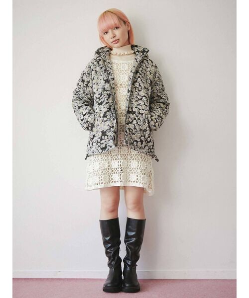 merry jenny（メリージェニー）の「daisyジャガードキルティングジャケット（マウンテンパーカー・レディース・ブラック/イエロー・FREE）」の19枚目の写真