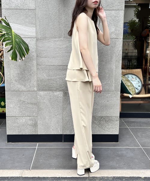 one way（ワンウェイ）の「BACKスリットタックパンツ（その他パンツ・レディース・ライトブルー/ブラック/ベージュ・FREE）」の7枚目の写真