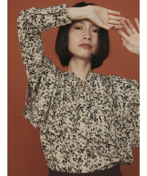 COTORICA（コトリカ）の「ケープカラーシャツ（シャツ/ブラウス・レディース・ブラック/ベージュ・FREE）」の10枚目の写真