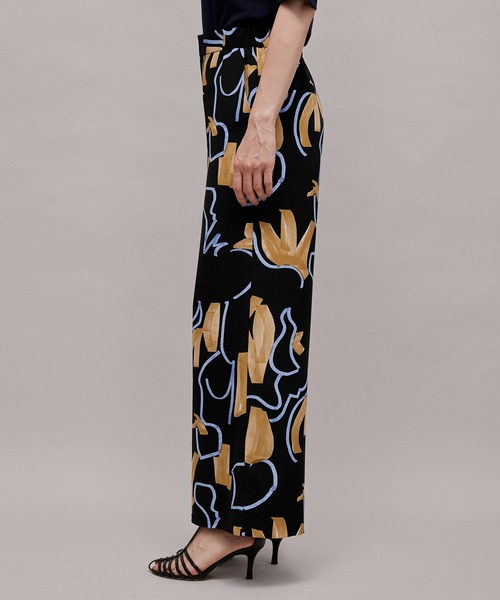 ROPE'（ロペ）の「オリジナルプリント柄ワイドストレートパンツ（その他パンツ・レディース・ブラック/ベージュ/ベージュ系その他・38/36）」の19枚目の写真