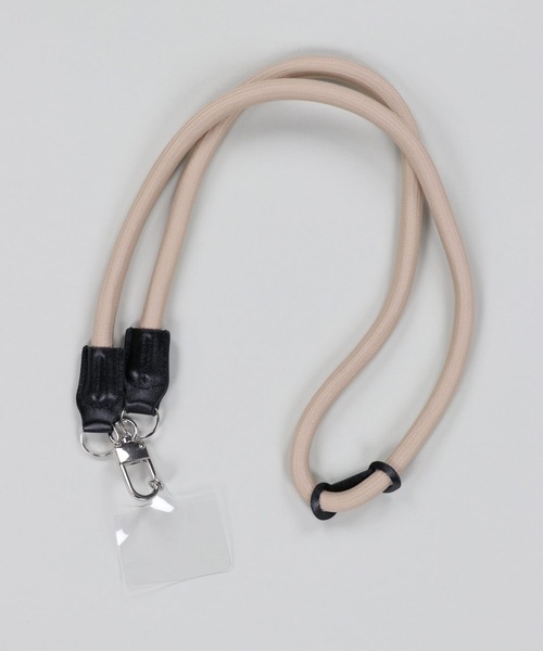 SPINNS（スピンズ）の「スマホショルダー付け替え用クリアアジャスター付き ループストラップ（スマホグッズ・レディース・ホワイト×シルバー/ベージュ/ブラック×シルバー・ONESIZE）」の5枚目の写真