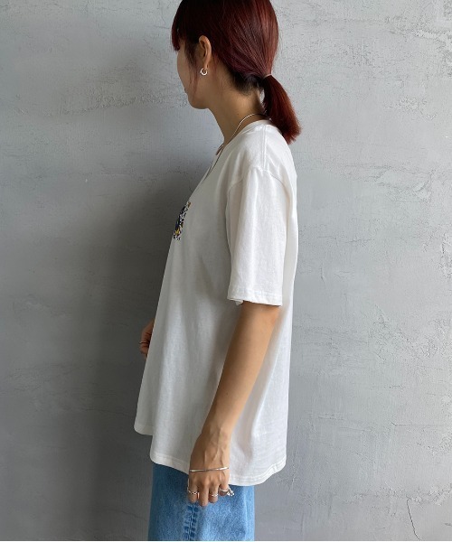CHUMS（チャムス）の「【WEB限定】[CHUMS/チャムス] BBQボートロゴプリント ショートスリーブTシャツ（Tシャツ/カットソー・レディース・ホワイト/ブラック/イエロー・XL/L/M）」の21枚目の写真