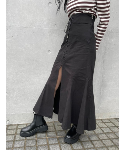 ENVYM(アンビー)の「フロントスリットマーメイドSK(スカート・レディース・ブラック/モカ・FREE)」の5枚目の写真