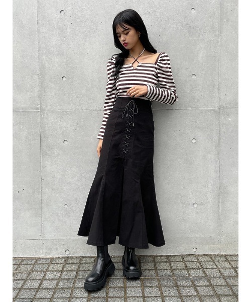 ENVYM(アンビー)の「フロントスリットマーメイドSK(スカート・レディース・ブラック/モカ・FREE)」の6枚目の写真