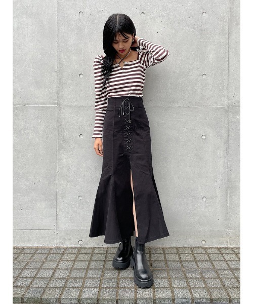 ENVYM(アンビー)の「フロントスリットマーメイドSK(スカート・レディース・ブラック/モカ・FREE)」の7枚目の写真