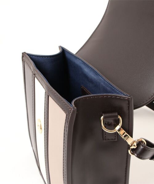 Clelia（クレリア）の「ストライプスクエアミニショルダーバッグ（ショルダーバッグ・レディース・グレー系その他/パープル系その他/ピンク系その他/ブラウン系その他/ラベンダー・ONE SIZE）」の14枚目の写真