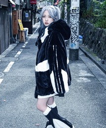 REFLEM オーバーサイズ黒ファーコート REFLEM【レフレム】ファーショートジャケットBLACK - メルカリ