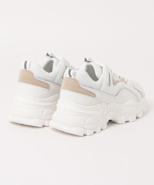 SpRay(スプレイ)の「Dadスニーカー(スニーカー・レディース・ホワイト/ブラック・SMALL/MEDIUM/LARGE)」の4枚目の写真