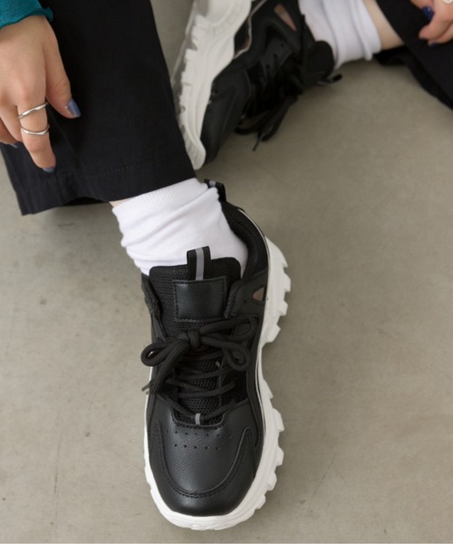 SpRay(スプレイ)の「Dadスニーカー(スニーカー・レディース・ホワイト/ブラック・SMALL/MEDIUM/LARGE)」の11枚目の写真