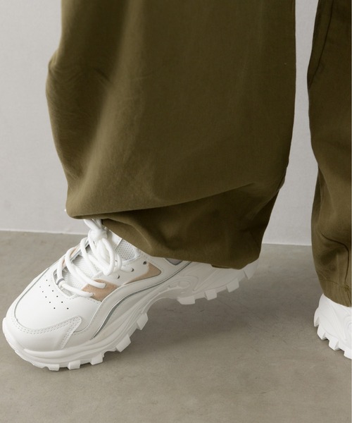 SpRay(スプレイ)の「Dadスニーカー(スニーカー・レディース・ホワイト/ブラック・SMALL/MEDIUM/LARGE)」の13枚目の写真