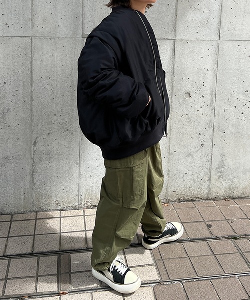 kutir(クティール)の「【2WAY】ボリュームスリーブMA-1(MA-1・レディース・ブラック/カーキ/アイボリー・FREE)」の4枚目の写真