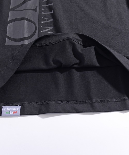 SILVER BULLET(シルバーバレット)の「『VIOLA rumore/ヴィオラ ルモーレ』メタリックプリントストレッチモックネック長袖Tシャツ(Tシャツ/カットソー・メンズ・チャコール/ブラック/オフホワイト・XL/L/M)」の8枚目の写真