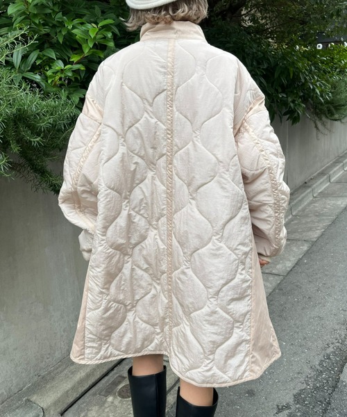 CIAOPANIC（チャオパニック）の「キルティングスタンドカラーオーバーコート（ダウンジャケット/コート・レディース・ベージュ/カーキ・FREE）」の19枚目の写真