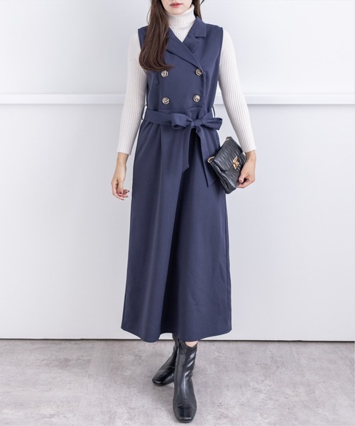 clear（クリア）の「トレンチノースリーブワンピース（ワンピース・レディース・ネイビー/モカ・F）」の2枚目の写真